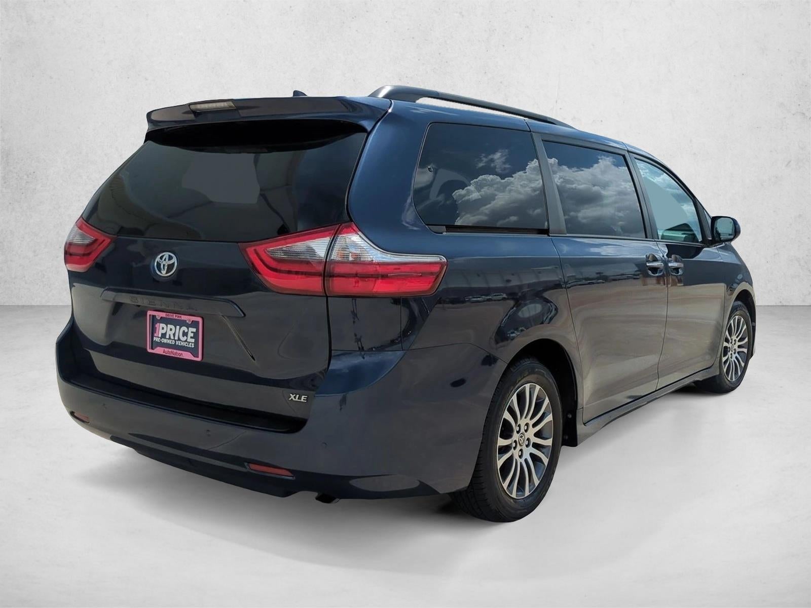 2020 Toyota Sienna XLE Auto Access Seat FWD 7-Passenger (GS)