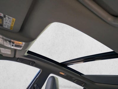 2017 Toyota Highlander Limited Platinum V6 FWD (Natl)