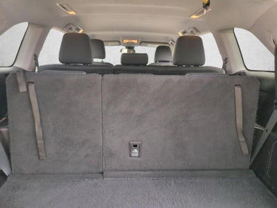 2019 Toyota Highlander LE I4 FWD (Natl)