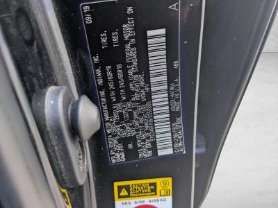 2019 Toyota Highlander LE I4 FWD (Natl)