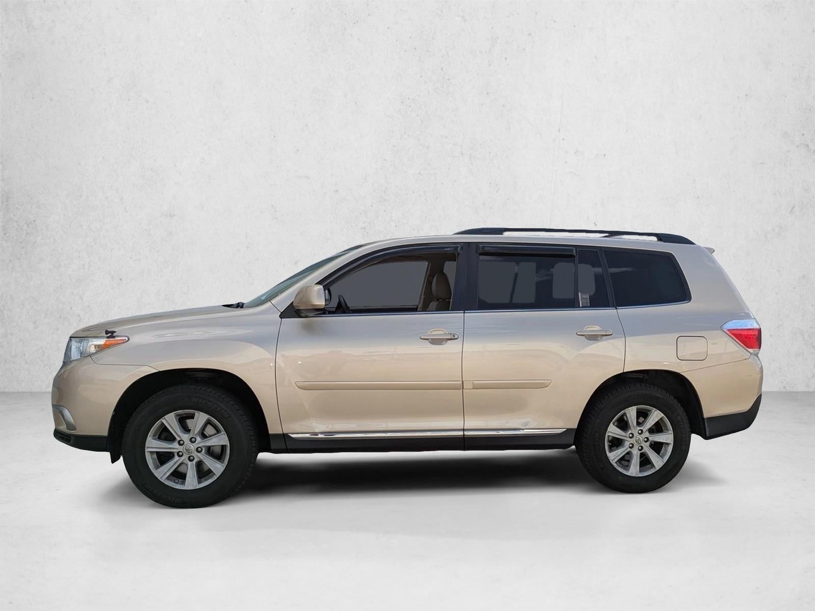 2013 Toyota Highlander FWD 4dr V6 SE (Natl)