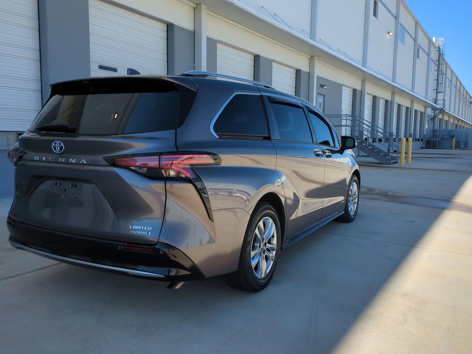 2021 Toyota Sienna Limited FWD 7-Passenger (GS)