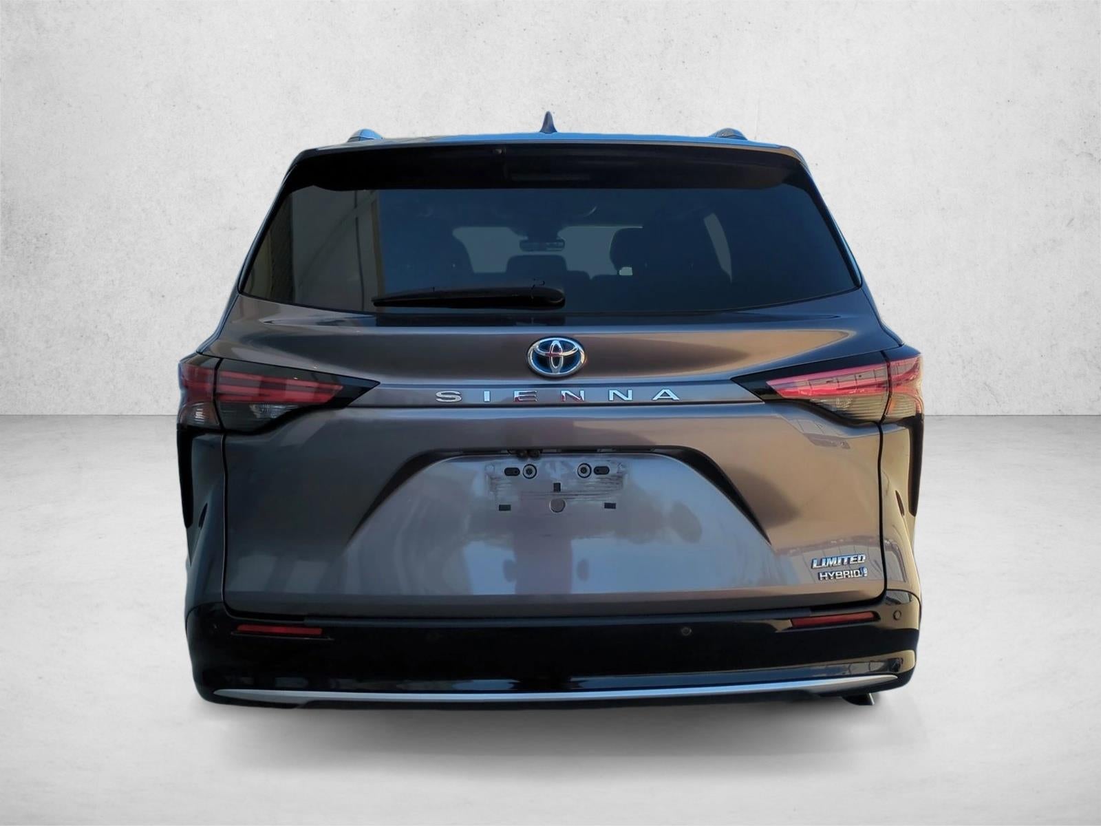2021 Toyota Sienna Limited FWD 7-Passenger (GS)