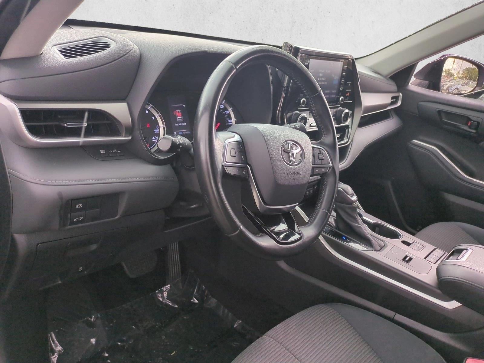 2021 Toyota Highlander LE FWD (GS)