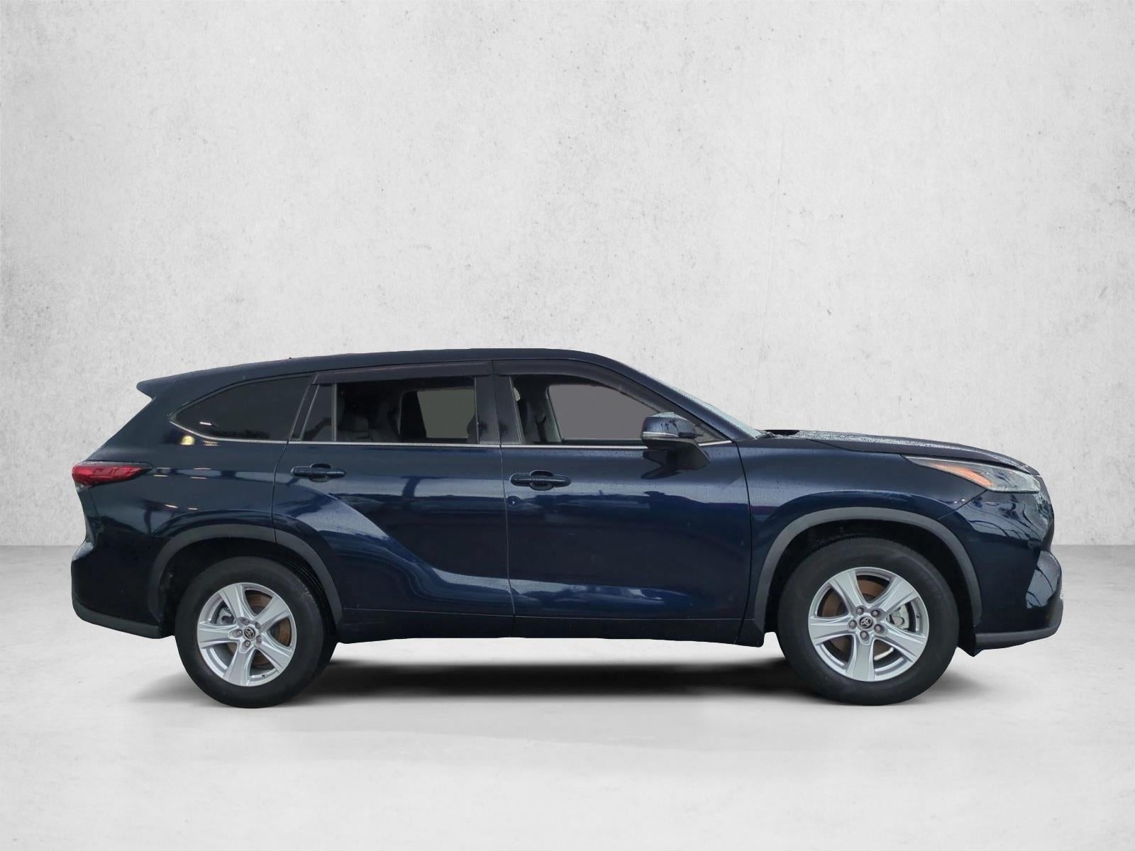 2021 Toyota Highlander LE FWD (GS)