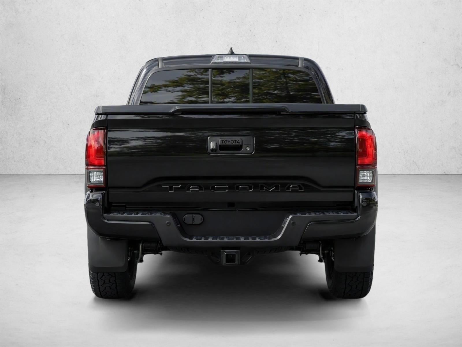 2017 Toyota Tacoma SR5 Double Cab 5' Bed V6 4x2 AT (GS)