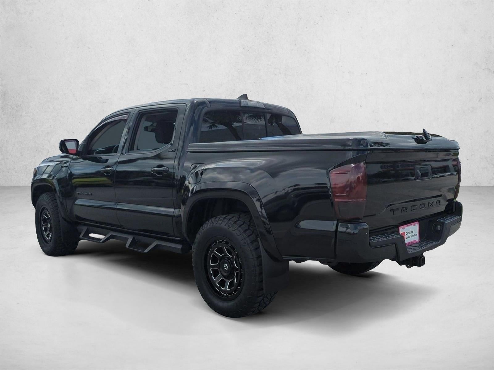 2017 Toyota Tacoma SR5 Double Cab 5' Bed V6 4x2 AT (GS)