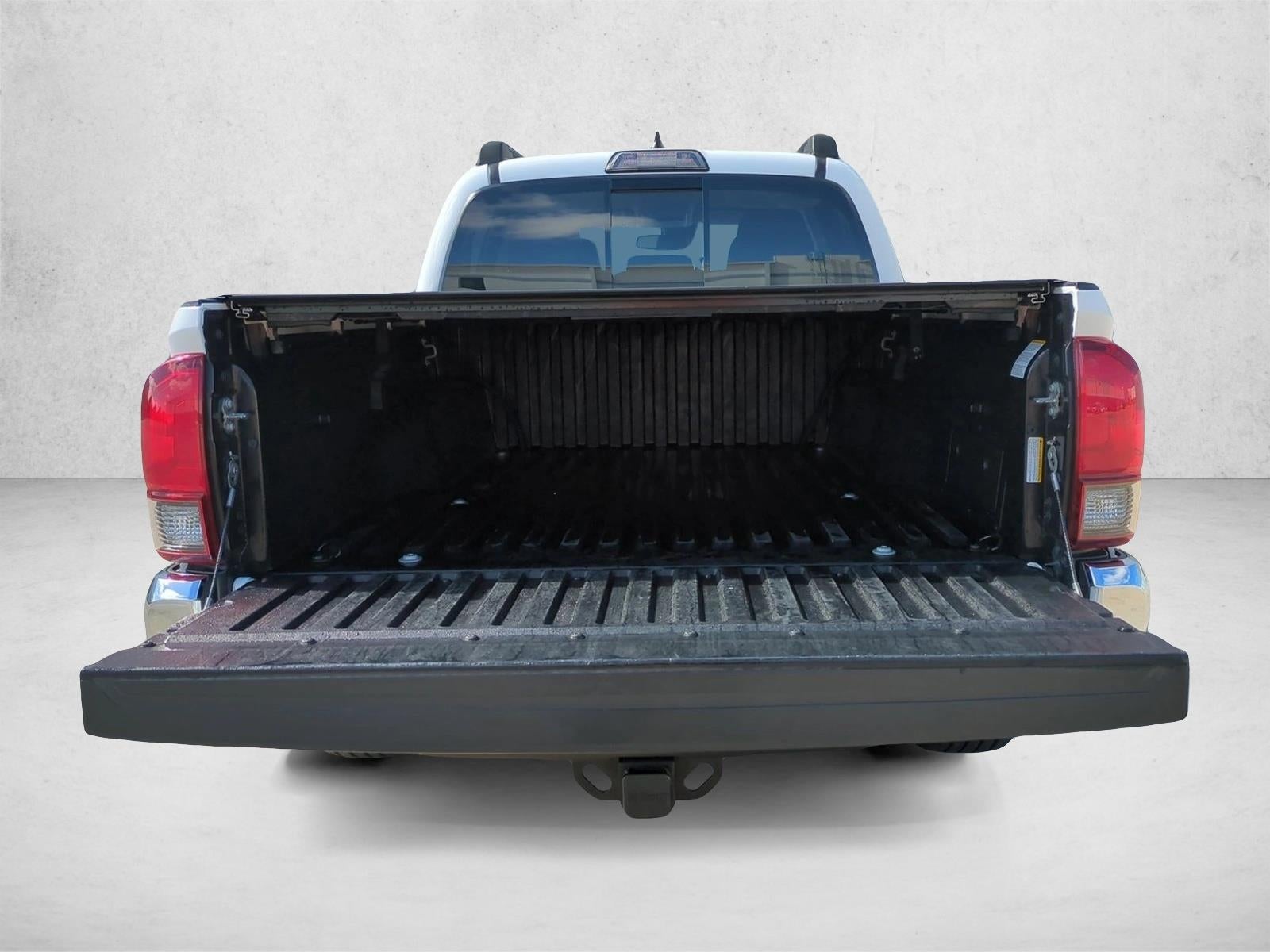 2019 Toyota Tacoma 2WD 2WD SR5 Double Cab 5' Bed V6 AT (GS)