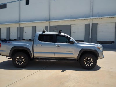 2017 Toyota Tacoma TRD Off Road Double Cab 5' Bed V6 4x2 AT (Natl)