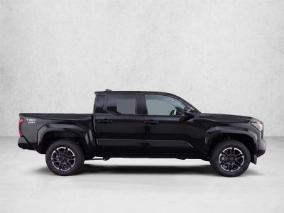 2014 Toyota Tundra 2WD Truck 2WD CrewMax Standard Bed 5.7L Platinum (Natl)