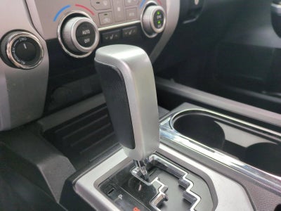 2016 Toyota Tundra 4WD Truck 4WD CrewMax Short Bed 5.7L FFV Limited (SE)