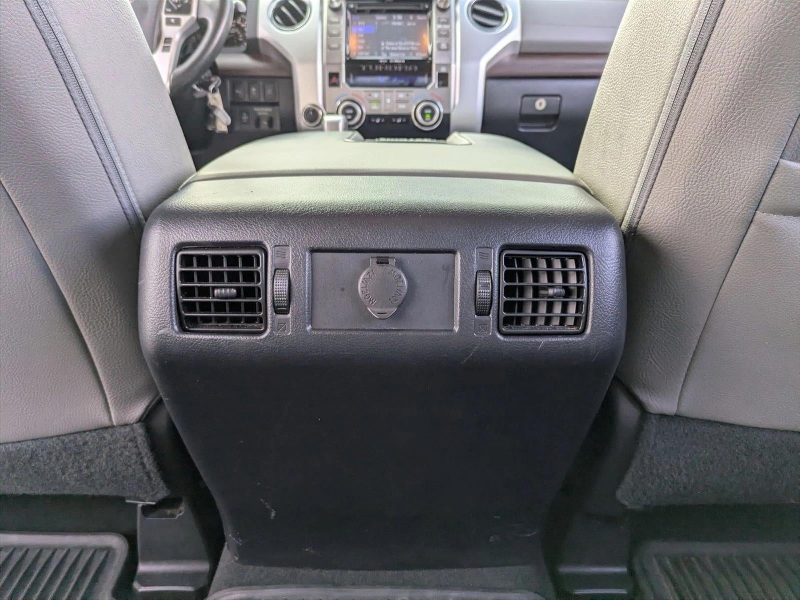 2019 Toyota Tundra 4WD 4WD Limited CrewMax 5.5' Bed 5.7L (Natl)