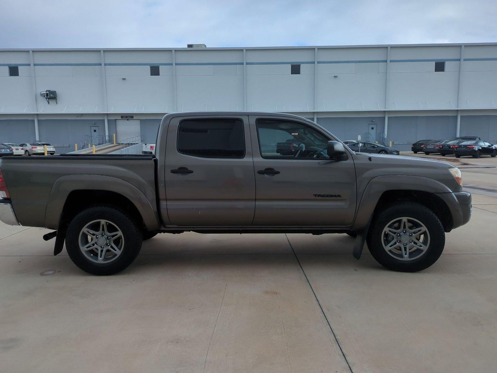 2011 Toyota Tacoma 2WD Double Cab Short Bed V6 Automatic PreRunner (Natl)