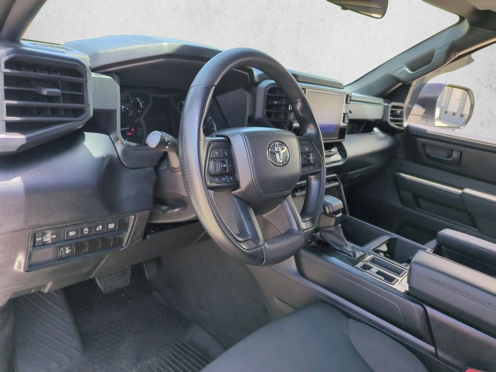 2025 Toyota Tundra 4WD 4WD SR CrewMax 5.5' Bed (Natl)