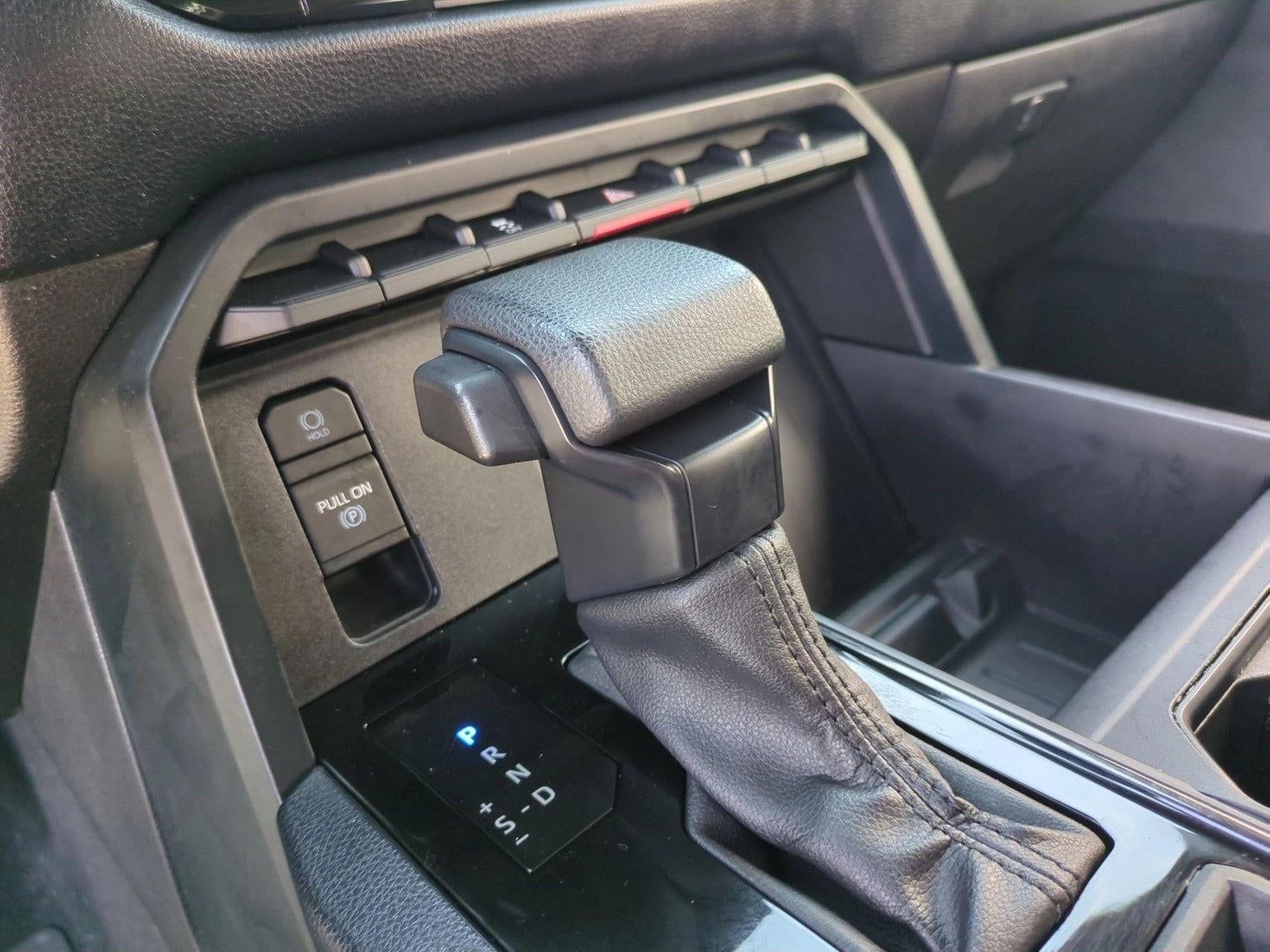 2025 Toyota Tundra 4WD 4WD SR CrewMax 5.5' Bed (Natl)