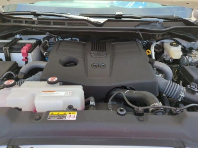 2025 Toyota Tundra 4WD 4WD SR CrewMax 5.5' Bed (Natl)