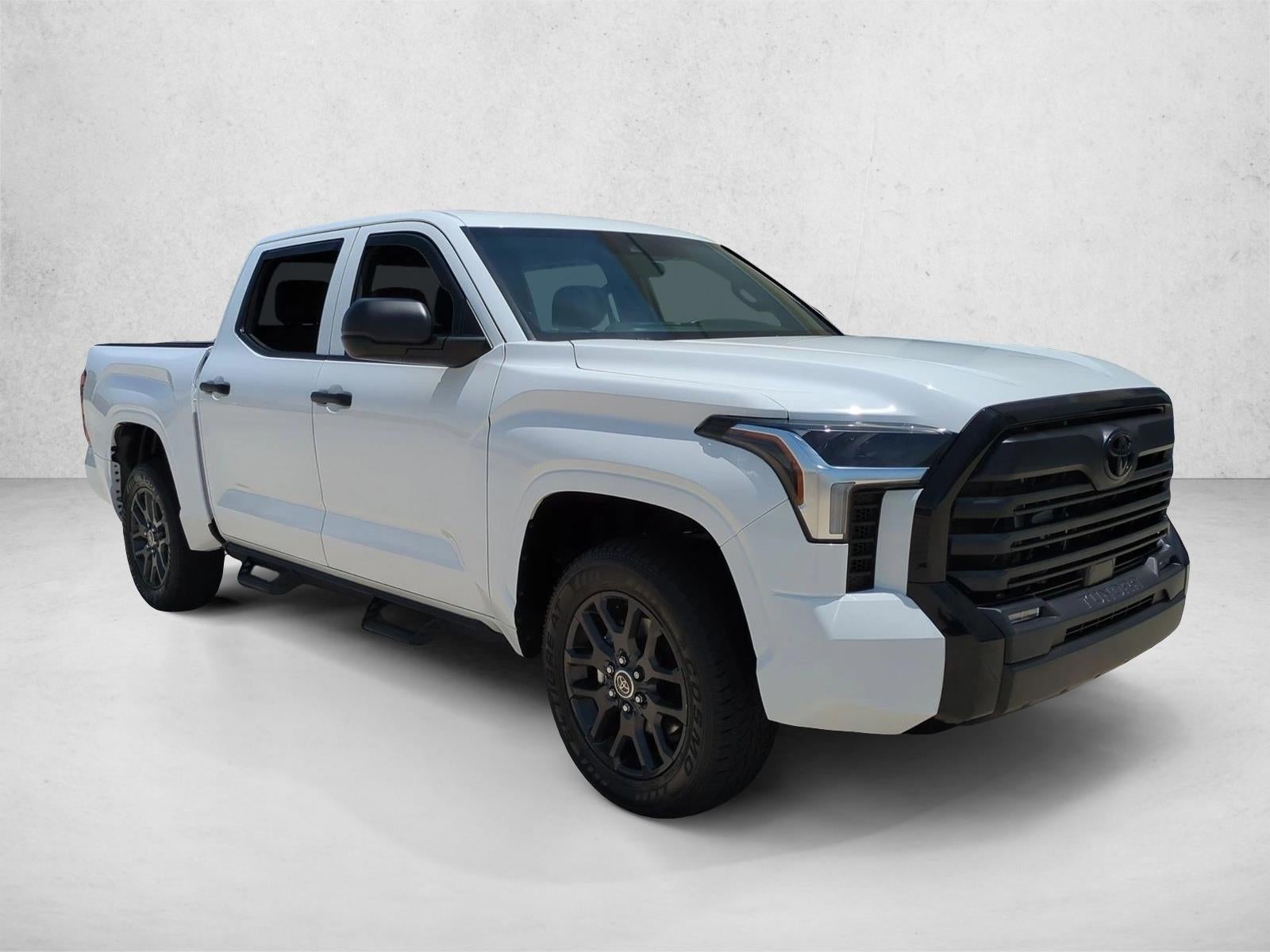 2025 Toyota Tundra 4WD 4WD SR CrewMax 5.5' Bed (Natl)