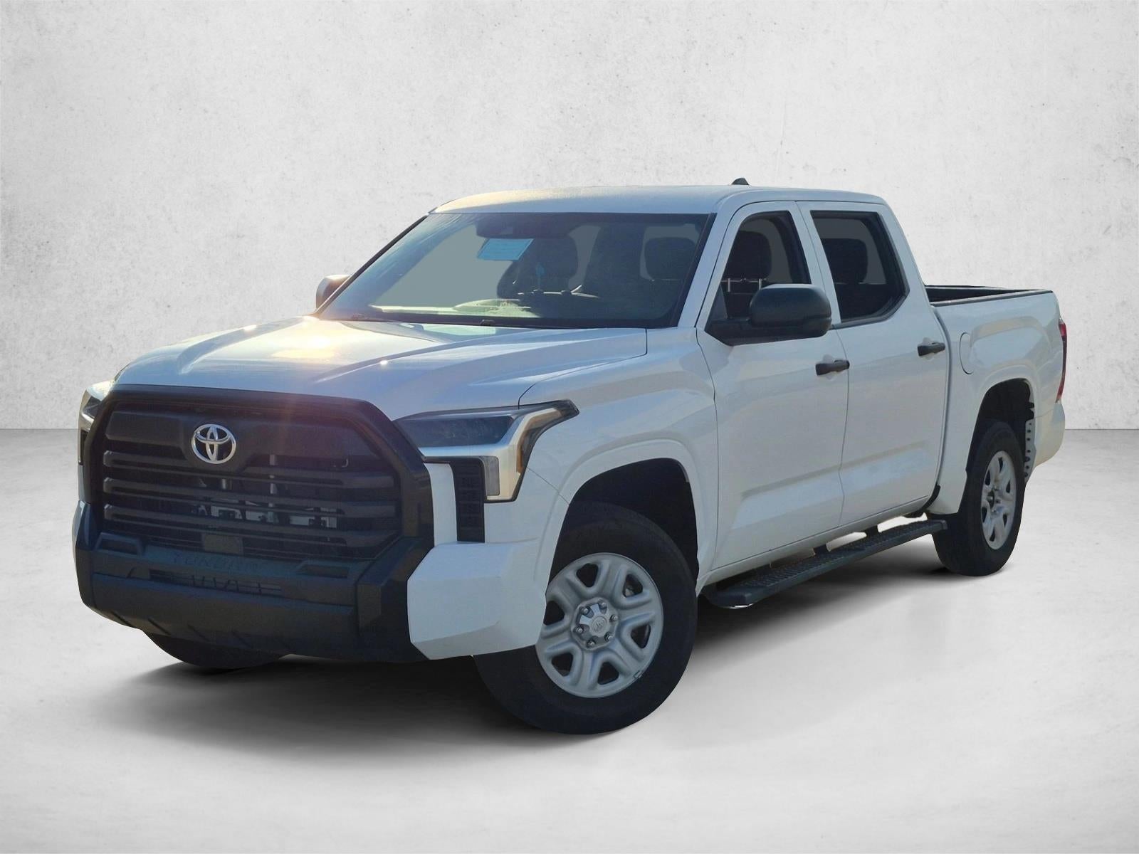 2025 Toyota Tundra 4WD 4WD SR CrewMax 5.5' Bed (Natl)