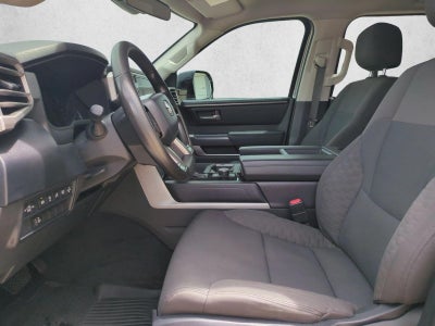 2022 Toyota Tundra 2WD 2WD SR5 CrewMax 5.5' Bed (SE)