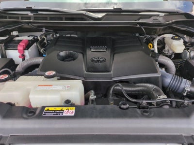 2022 Toyota Tundra 2WD 2WD SR5 CrewMax 5.5' Bed (SE)