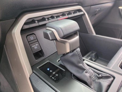 2024 Toyota Tundra 2WD 2WD SR5 CrewMax 5.5' Bed (SE)