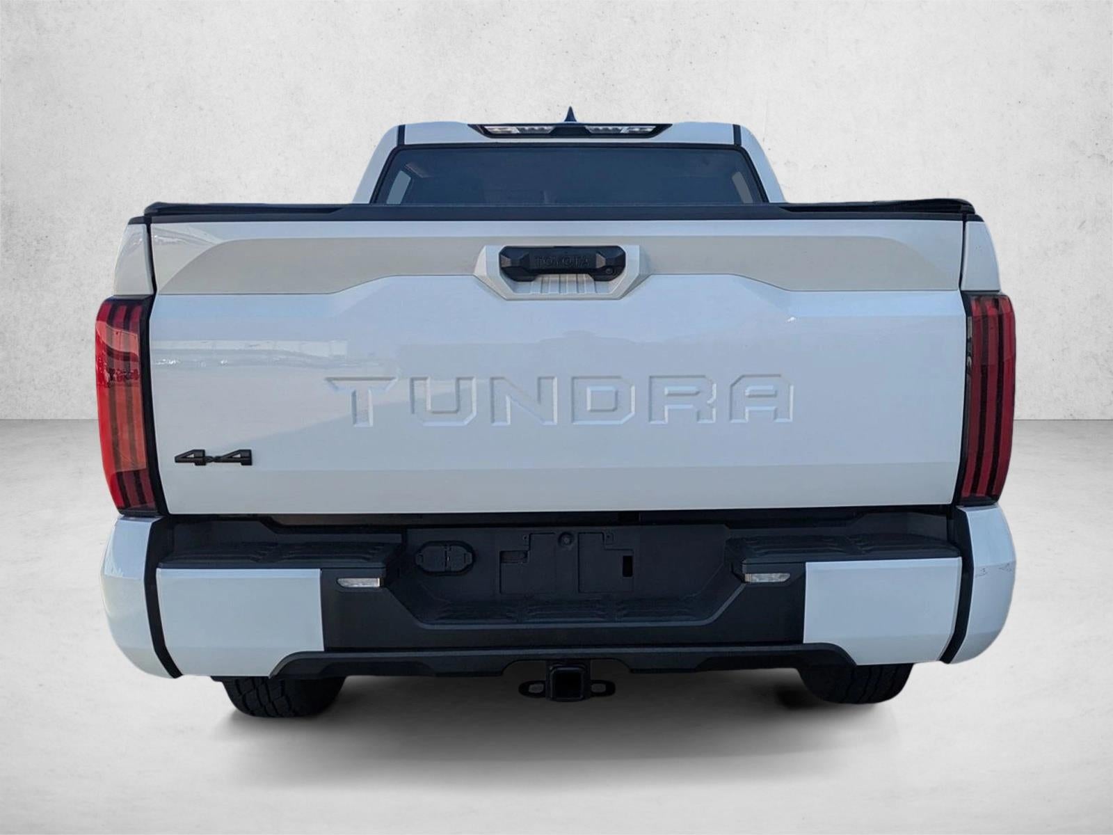 2023 Toyota Tundra 4WD 4WD SR5 CrewMax 5.5' Bed (Natl)