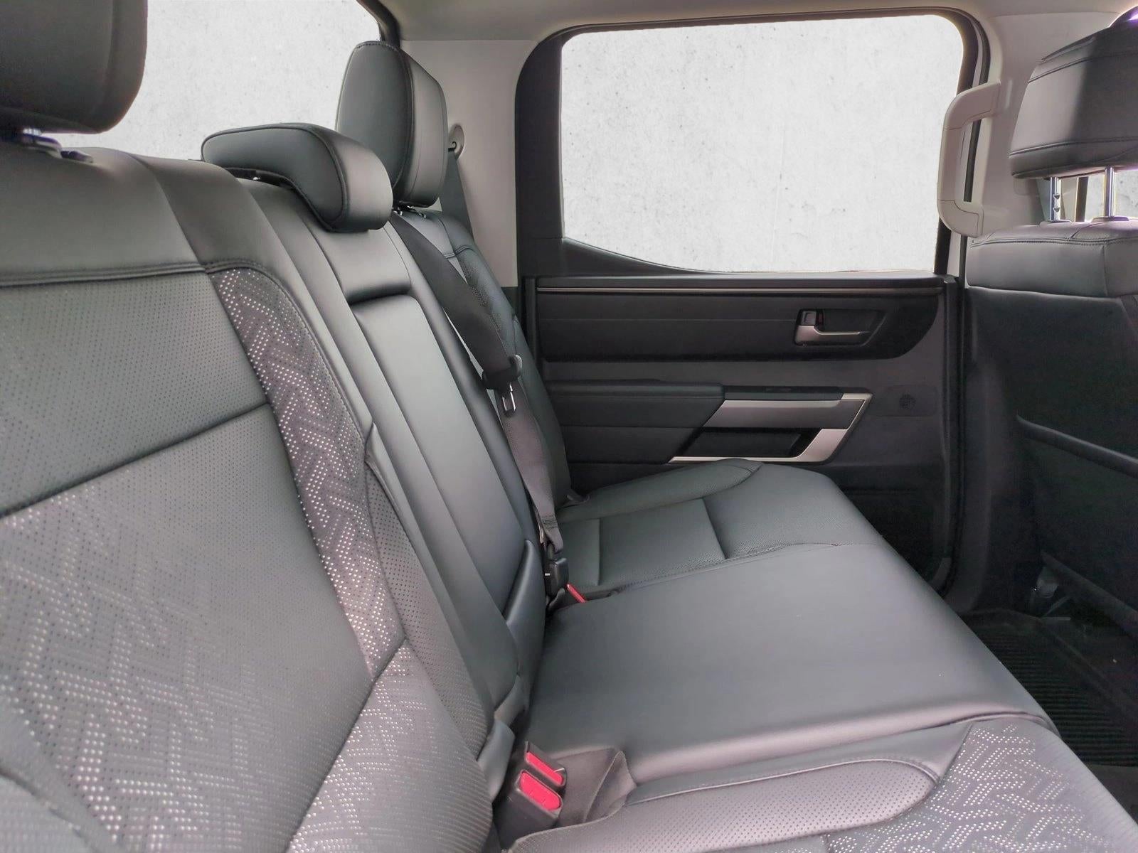 2023 Toyota Tundra 4WD 4WD SR5 CrewMax 5.5' Bed (Natl)