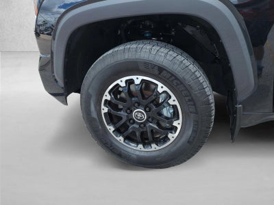 2024 Toyota Tundra 4WD 4WD SR5 CrewMax 5.5' Bed (Natl)