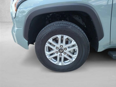 2026 Toyota Tundra 4WD 4WD SR5 CrewMax 5.5' Bed (SE)