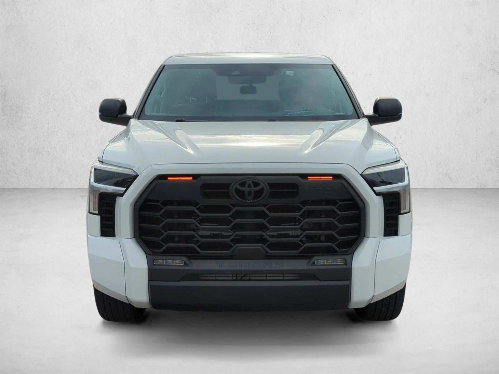 2024 Toyota Tundra 4WD 4WD SR5 CrewMax 5.5' Bed (Natl)