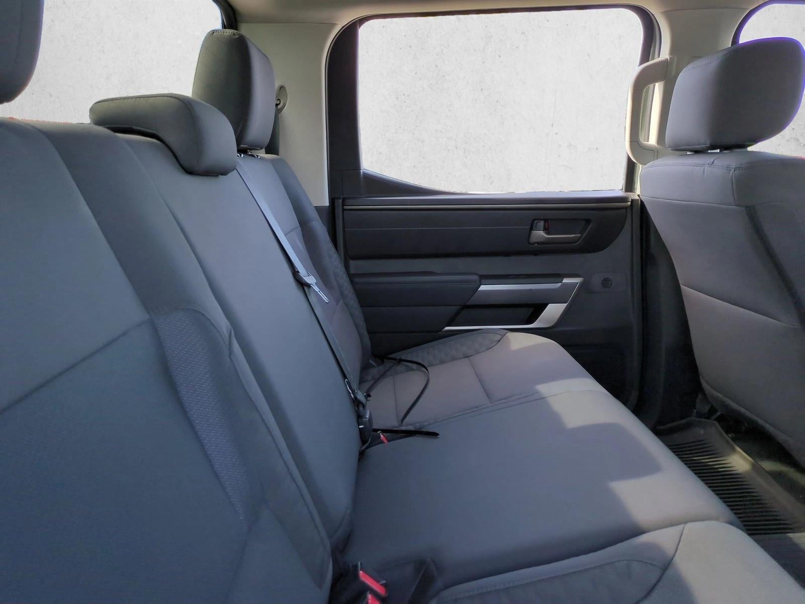 2024 Toyota Tundra 4WD 4WD SR5 CrewMax 5.5' Bed (SE)