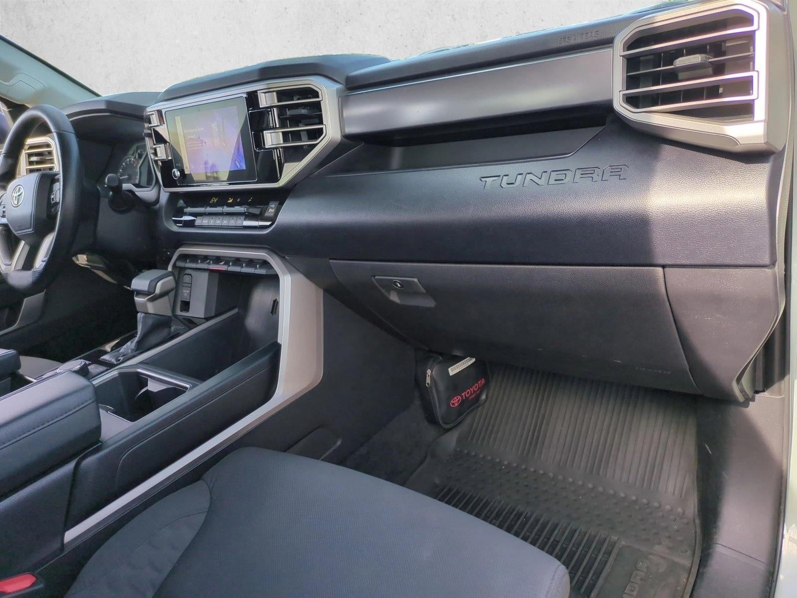 2024 Toyota Tundra 4WD 4WD SR5 CrewMax 5.5' Bed (SE)