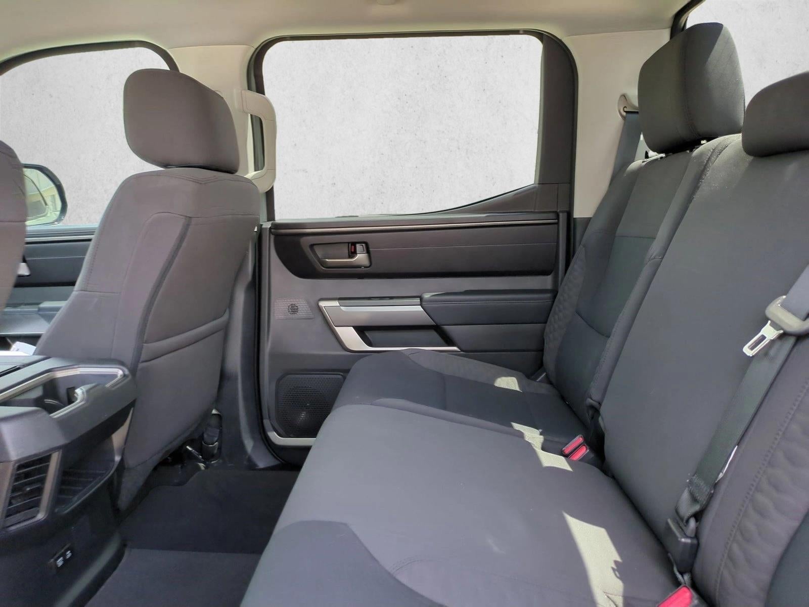 2024 Toyota Tundra 4WD 4WD SR5 CrewMax 5.5' Bed (SE)