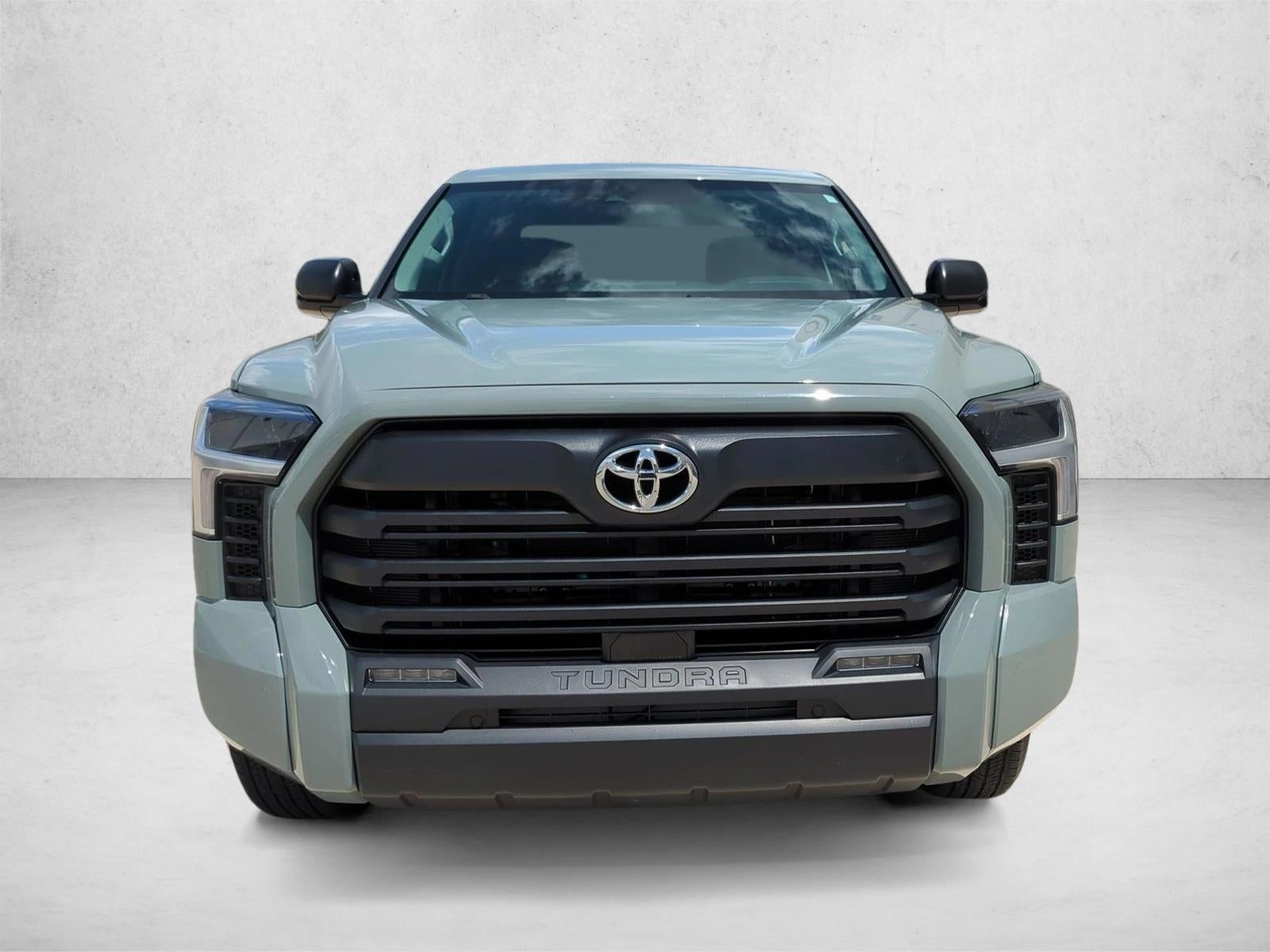 2024 Toyota Tundra 4WD 4WD SR5 CrewMax 5.5' Bed (SE)