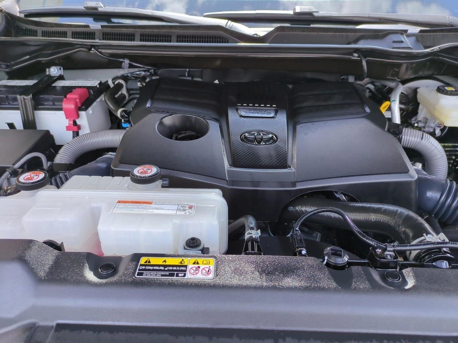 2024 Toyota Tundra 4WD 4WD SR5 CrewMax 5.5' Bed (SE)