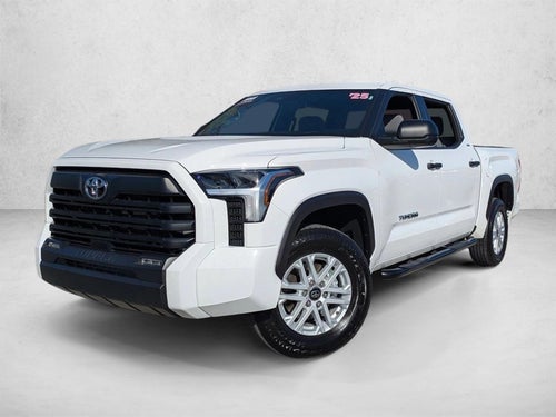 2025 Toyota Tundra 4WD 4WD SR5 CrewMax 5.5' Bed (SE)