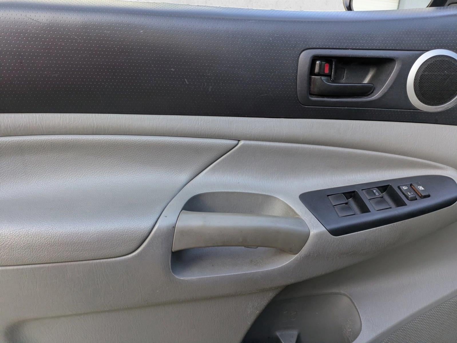 2014 Toyota Tacoma 4WD Double Cab Long Bed V6 Automatic (GS)