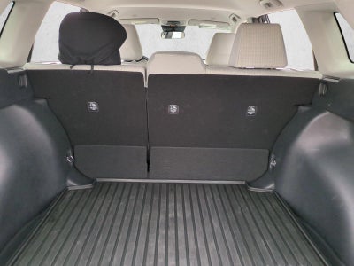 2025 Toyota Corolla Cross L 2WD (Natl)