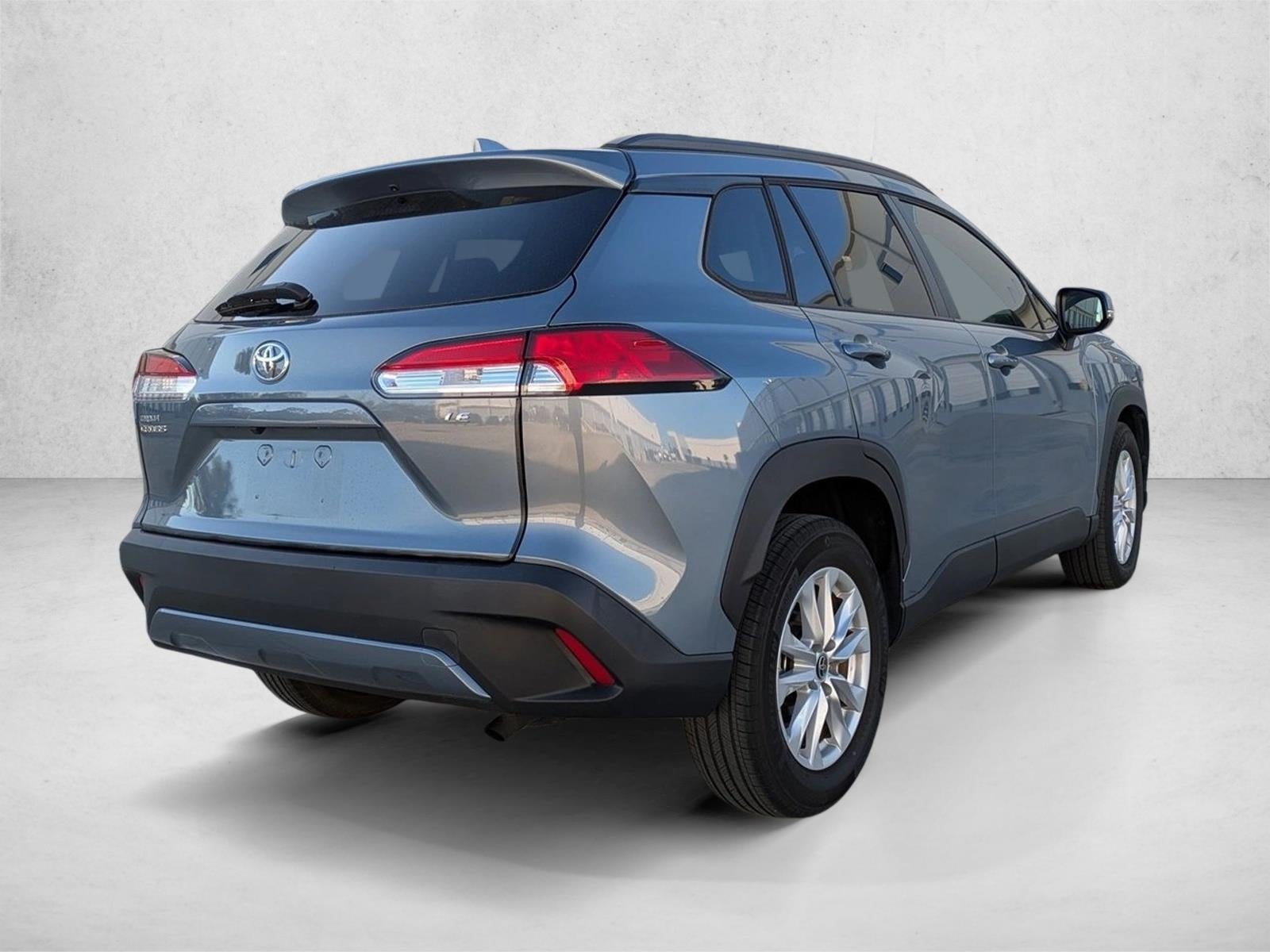 2023 Toyota Corolla Cross LE 2WD (Natl)