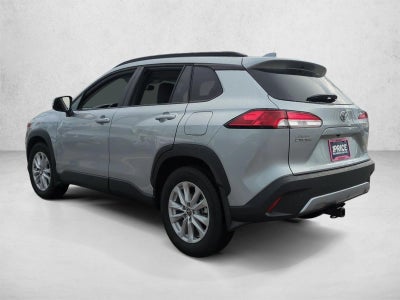 2024 Toyota Corolla Cross LE 2WD (Natl)