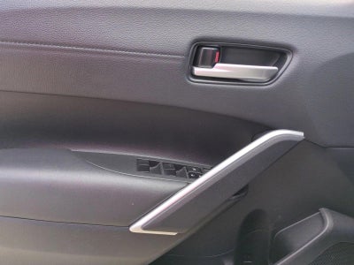 2023 Toyota Corolla Cross XLE 2WD (Natl)