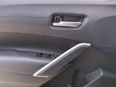 2023 Toyota Corolla Cross XLE 2WD (Natl)