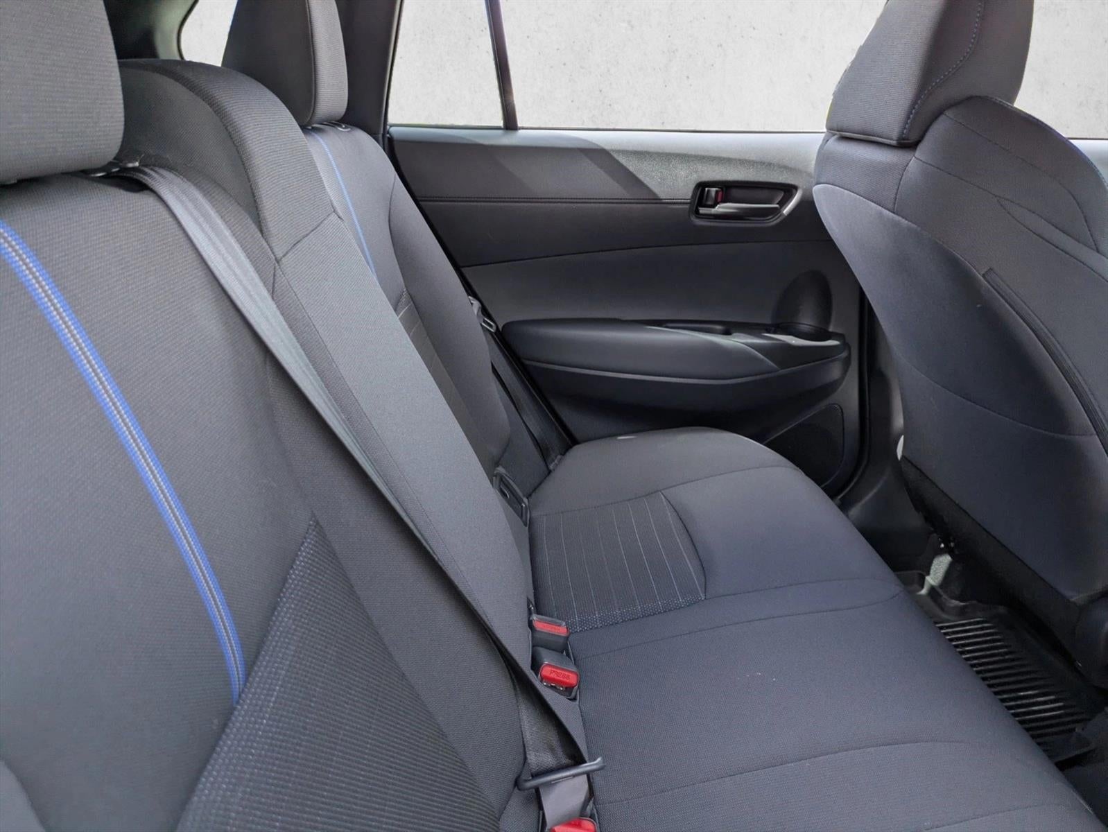 2025 Toyota Corolla Cross Hybrid SE 4WD (Natl)