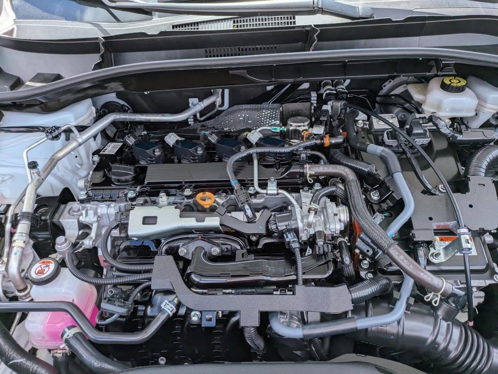 2025 Toyota Corolla Cross Hybrid SE 4WD (Natl)