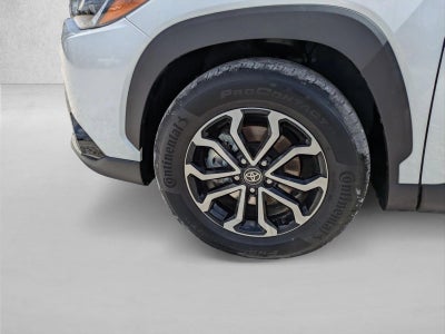 2025 Toyota Corolla Cross Hybrid SE 4WD (Natl)