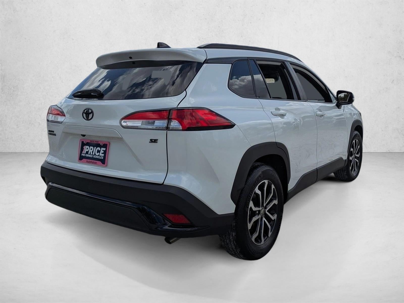 2025 Toyota Corolla Cross Hybrid SE 4WD (Natl)