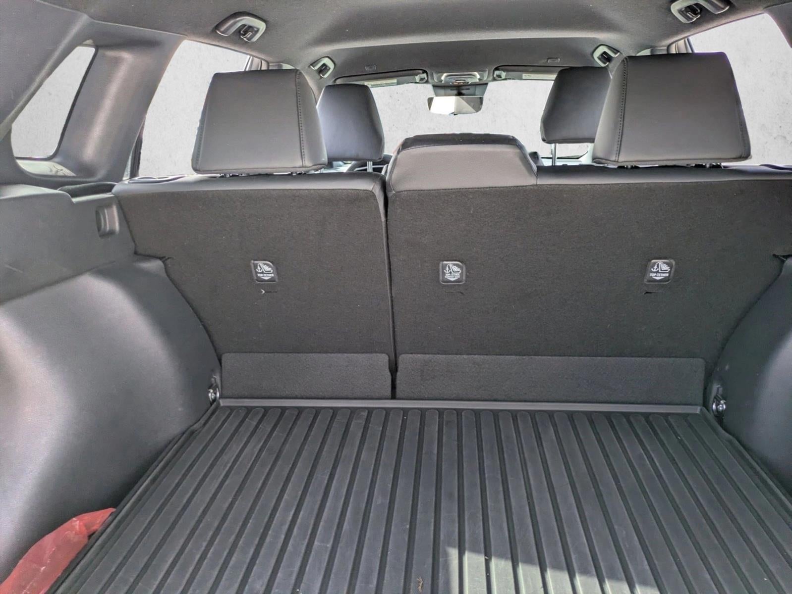 2025 Toyota Corolla Cross Hybrid XSE 4WD (Natl)