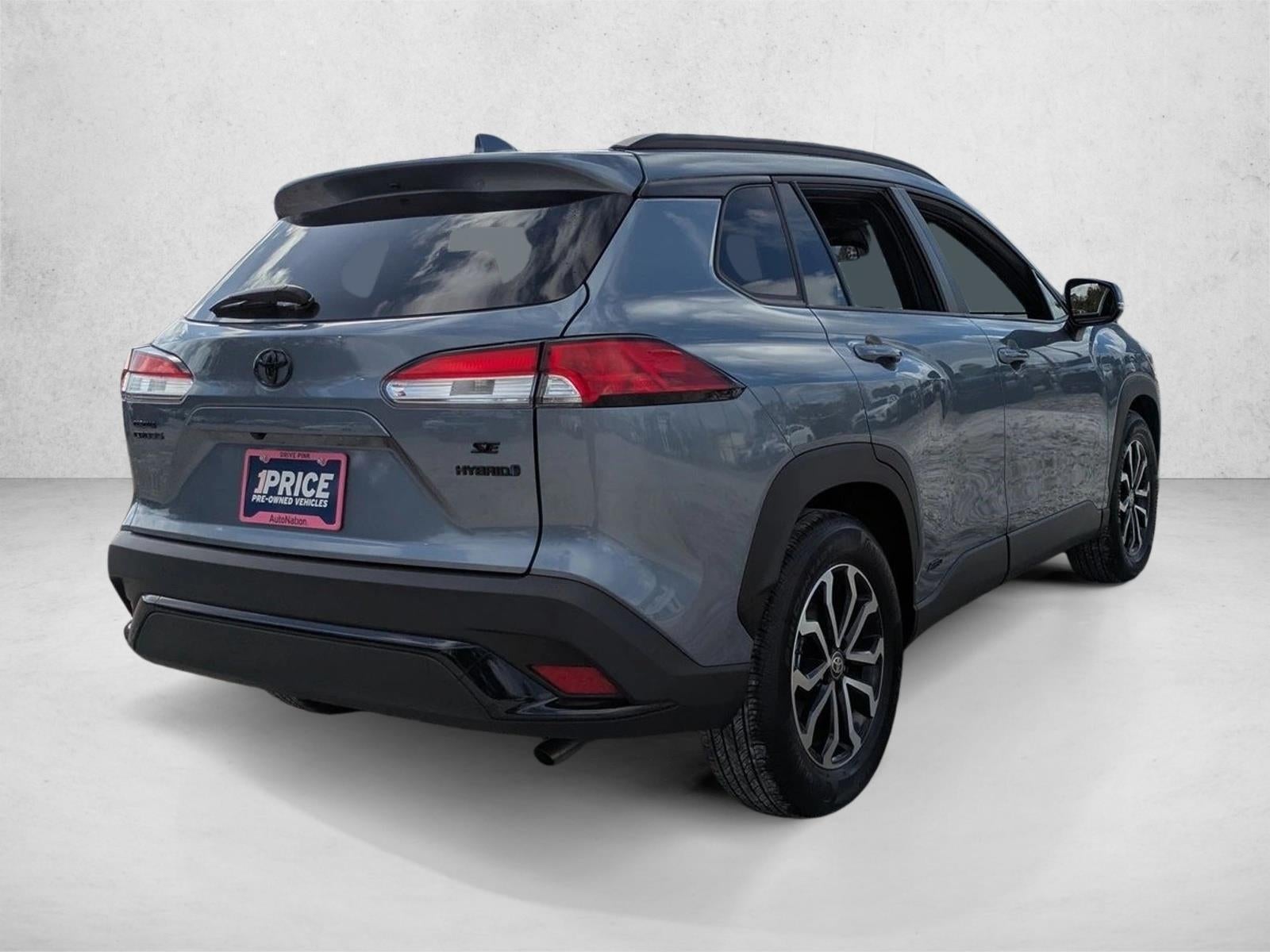 2024 Toyota Corolla Cross Hybrid SE 4WD (Natl)