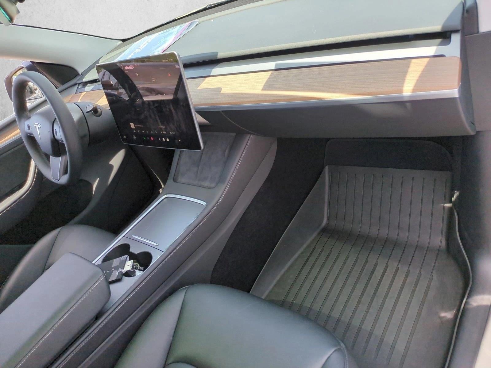 2025 Tesla Model Y Long Range RWD *Ltd Avail*