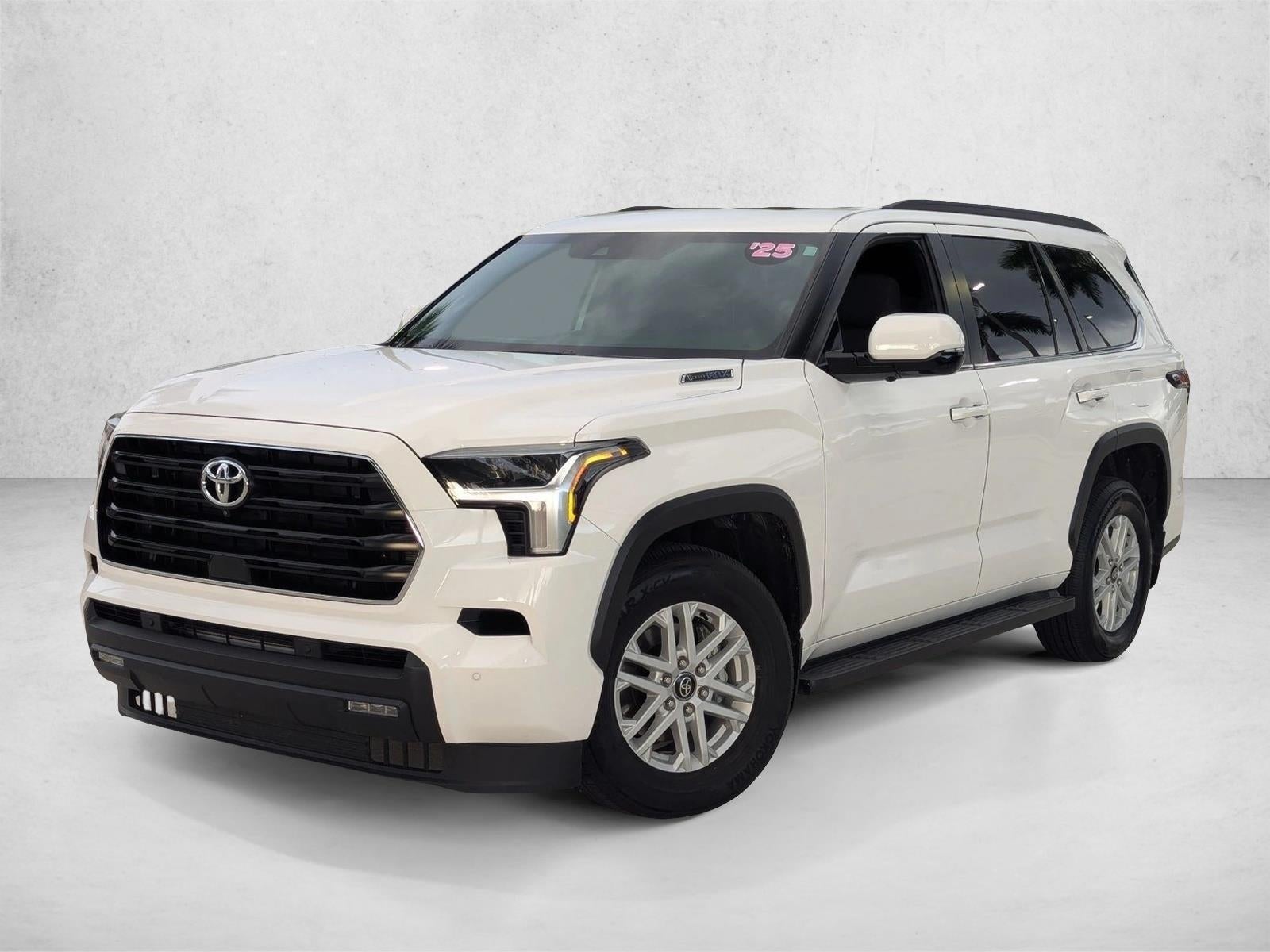 2025 Toyota Sequoia SR5 4WD (SE)